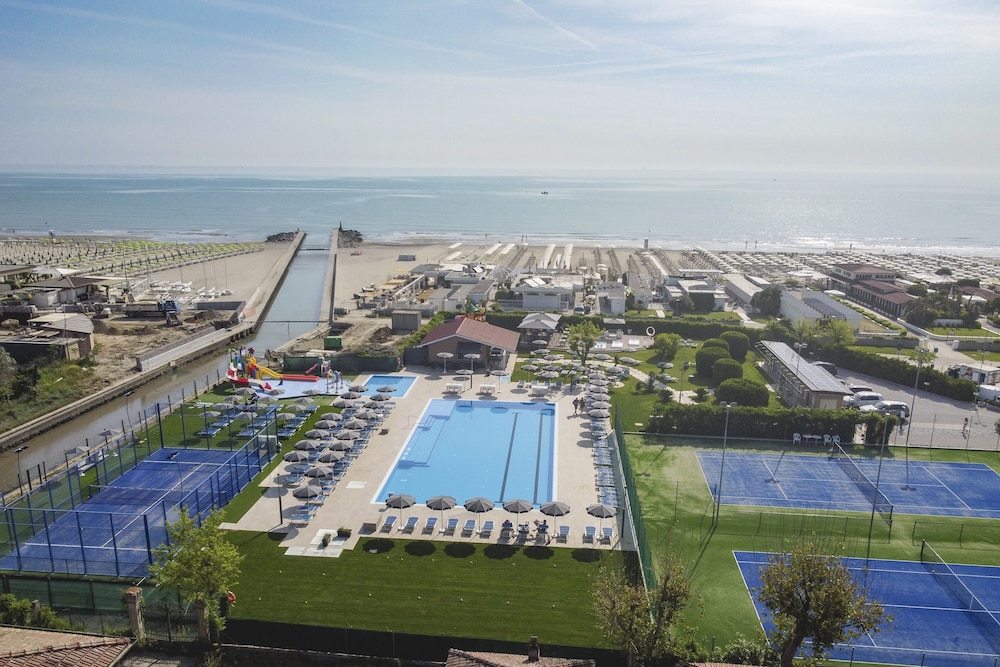 Hotel Baya Strand 46/50