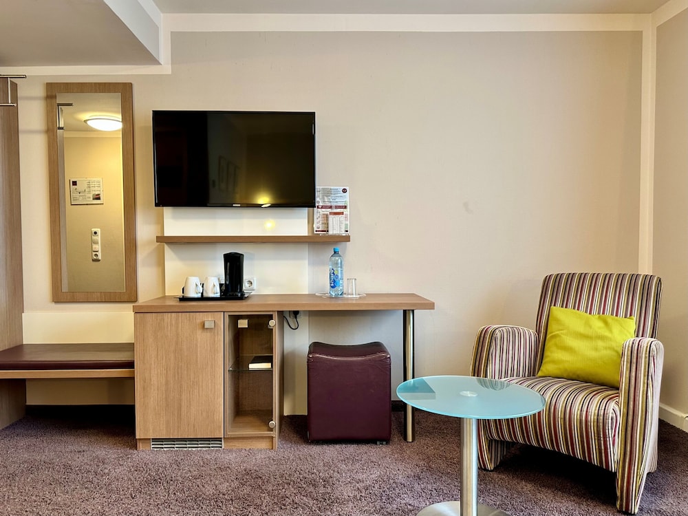 TRIP INN PostHotel Duren 35/50