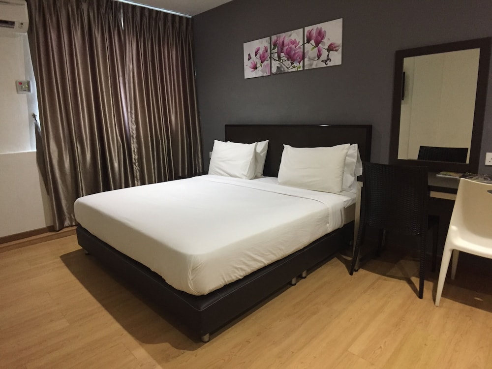Padungan Hotel 6/23
