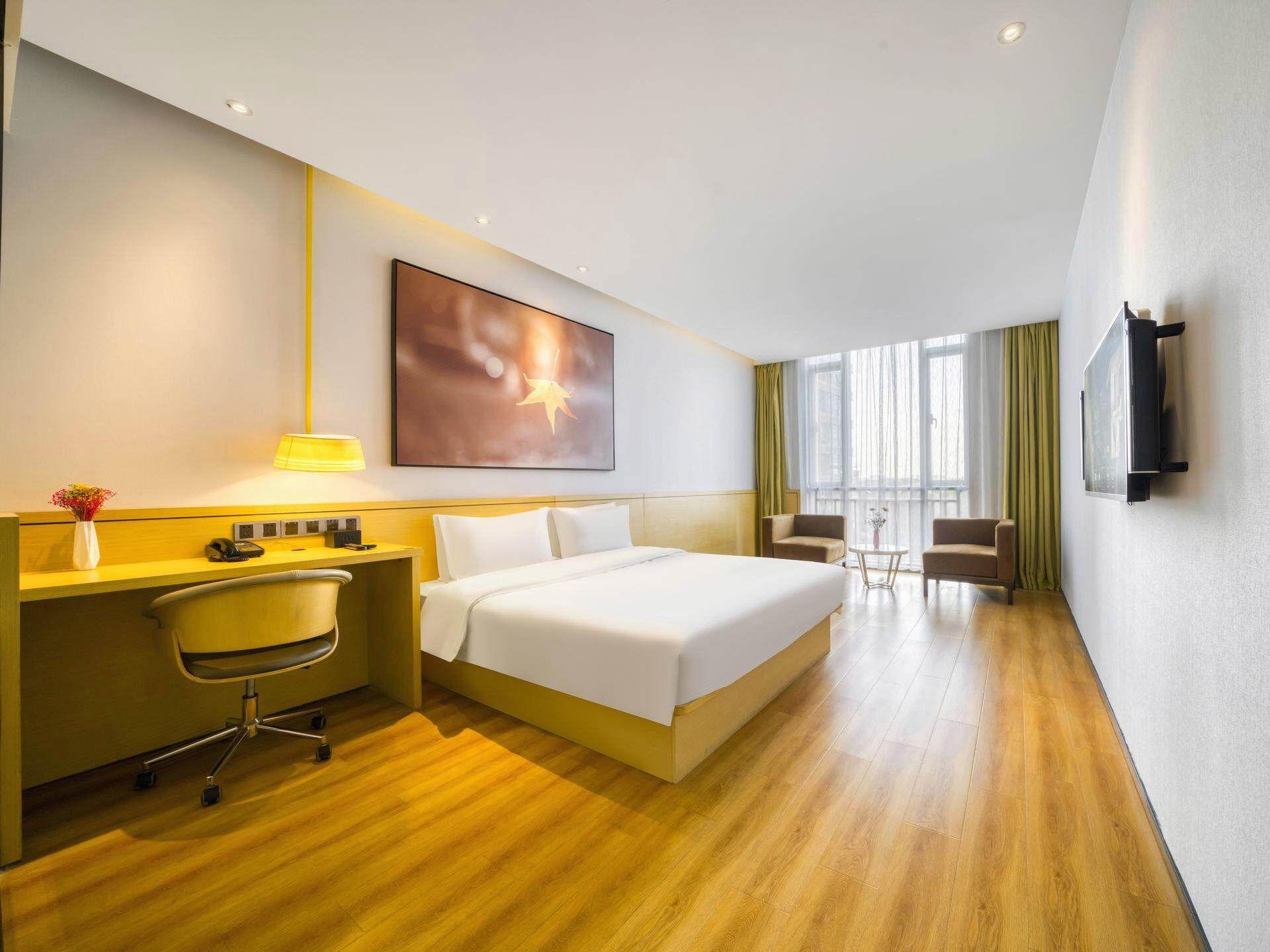 IU Hotel (Suzhou Dushu Lake Moon Bay Metro Station) 22/54