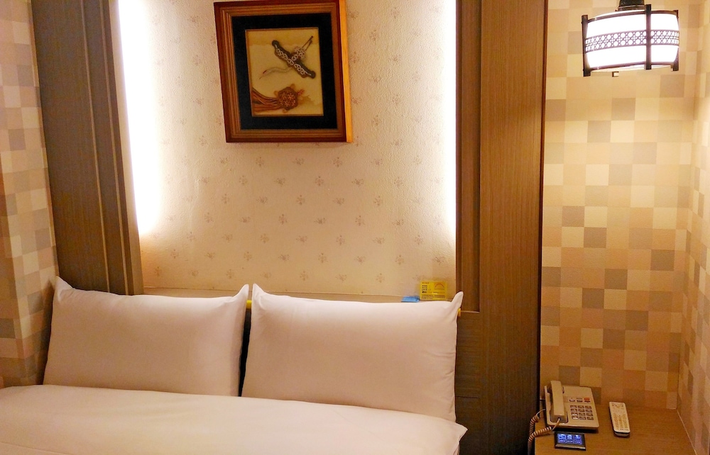 GAWA Hotel 32/47