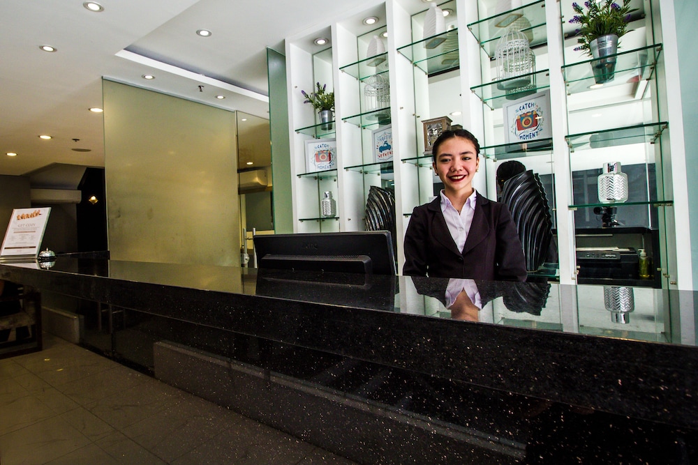 Jade Hotel Suites 2/66