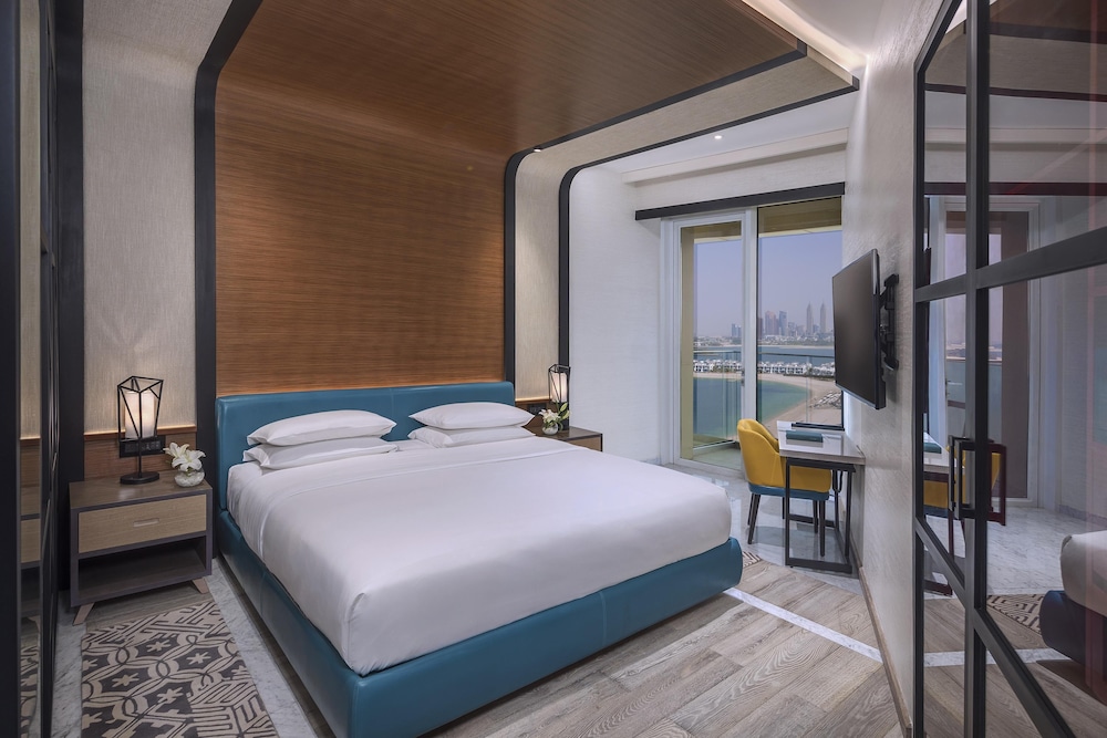 JUNIOR SUITE, BALCONY