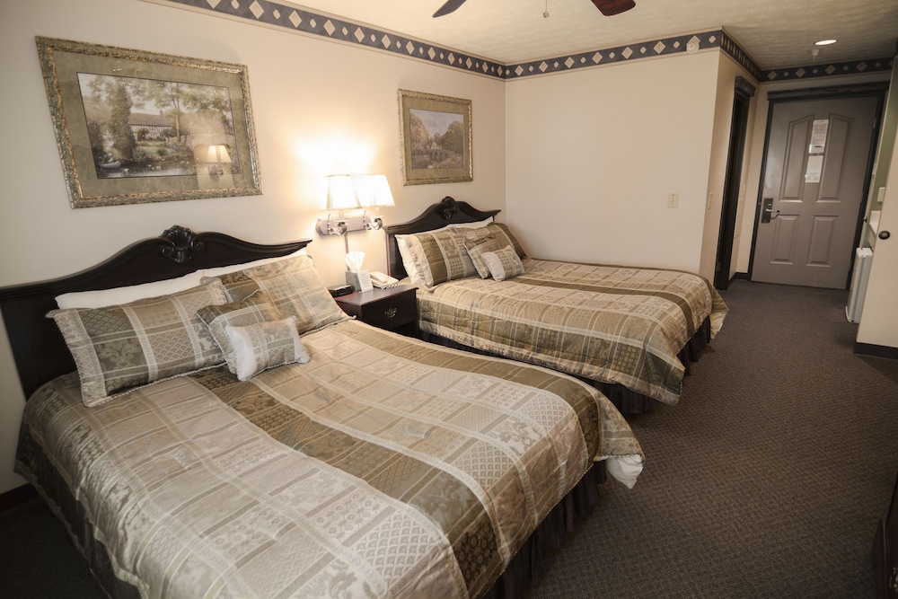 Hearthstone Inn & Suites 18/65