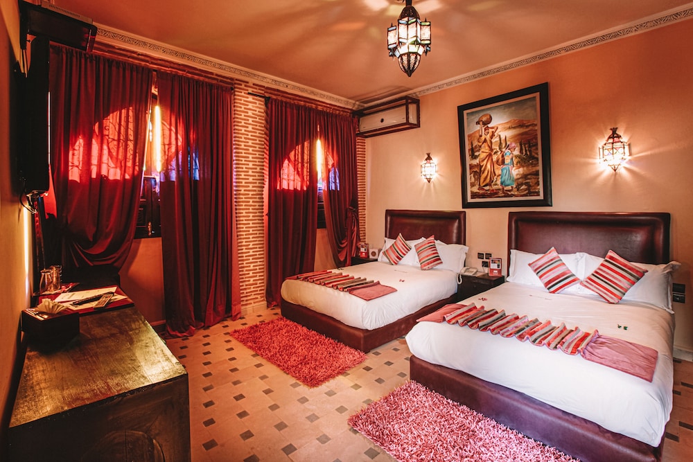 Riad Mabrouk 10/50