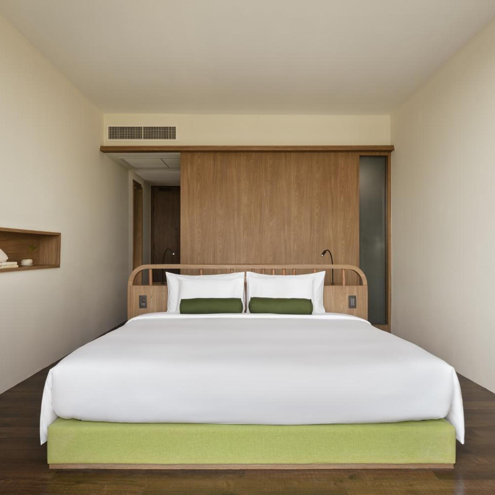 Neera Retreat Hotel 11/50