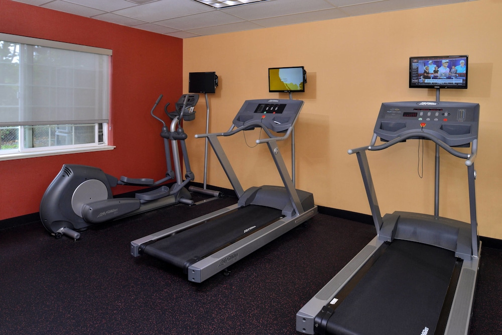 Towneplace Suites Marriott Cal Expo 25/50