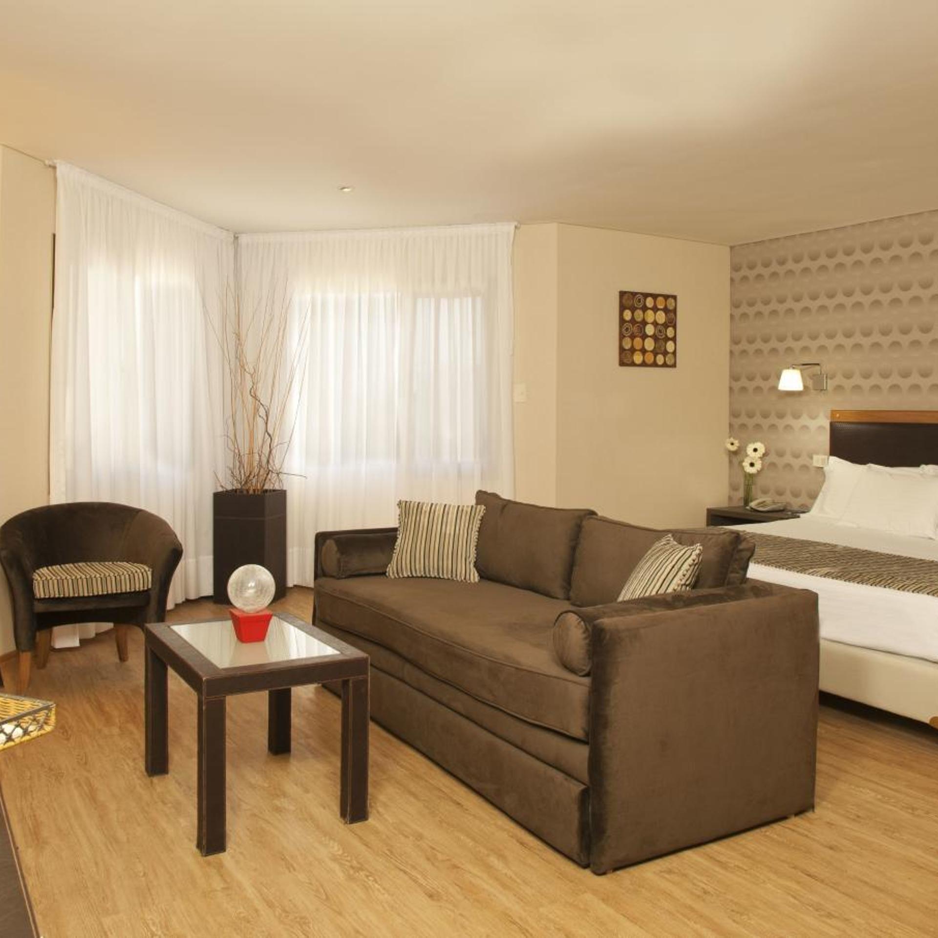 Land Express Neuquen Hotel 18/26