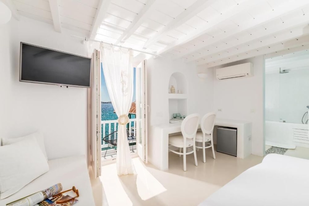 Little Venice Suites 25/50