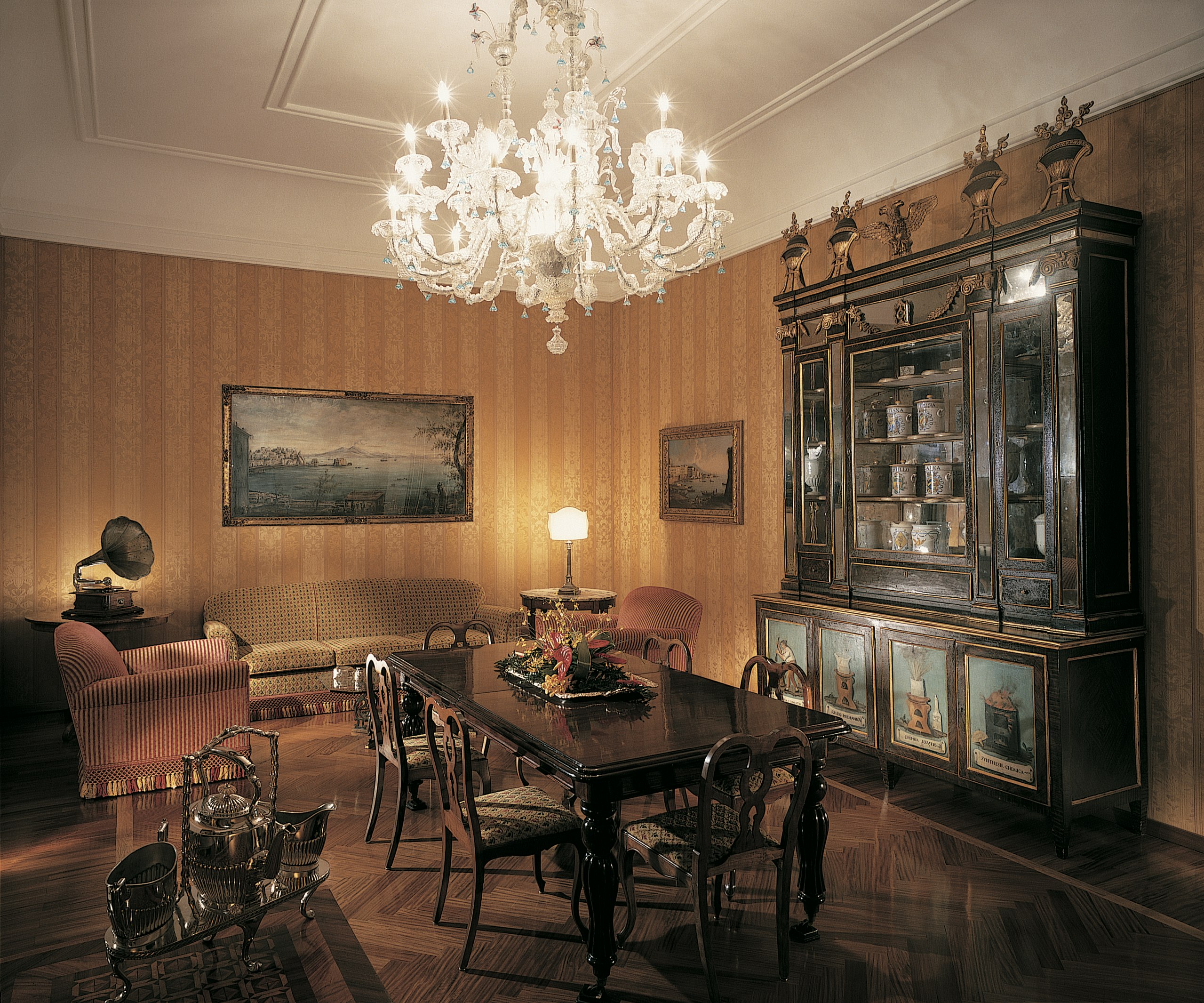 Grand Hotel Vesuvio Naples 30/50
