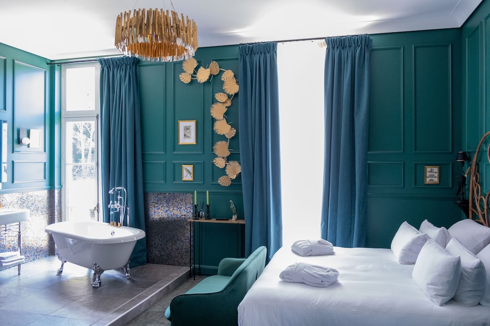 NOVOTEL CHATEAU DE MAFFLIERS 44/79