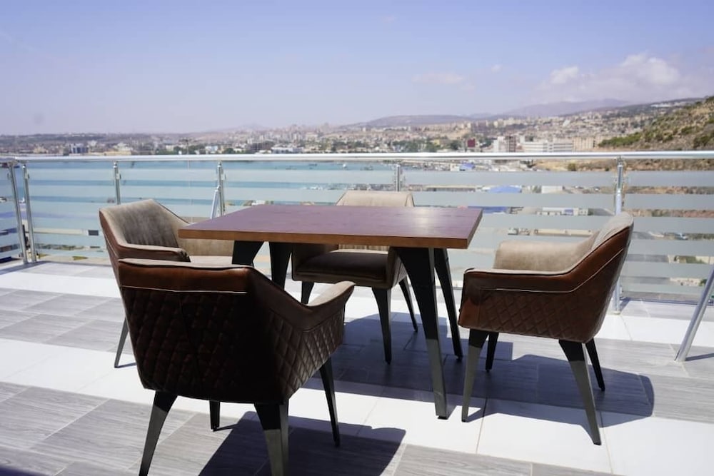 Hotel Plaza Arzew 42/50