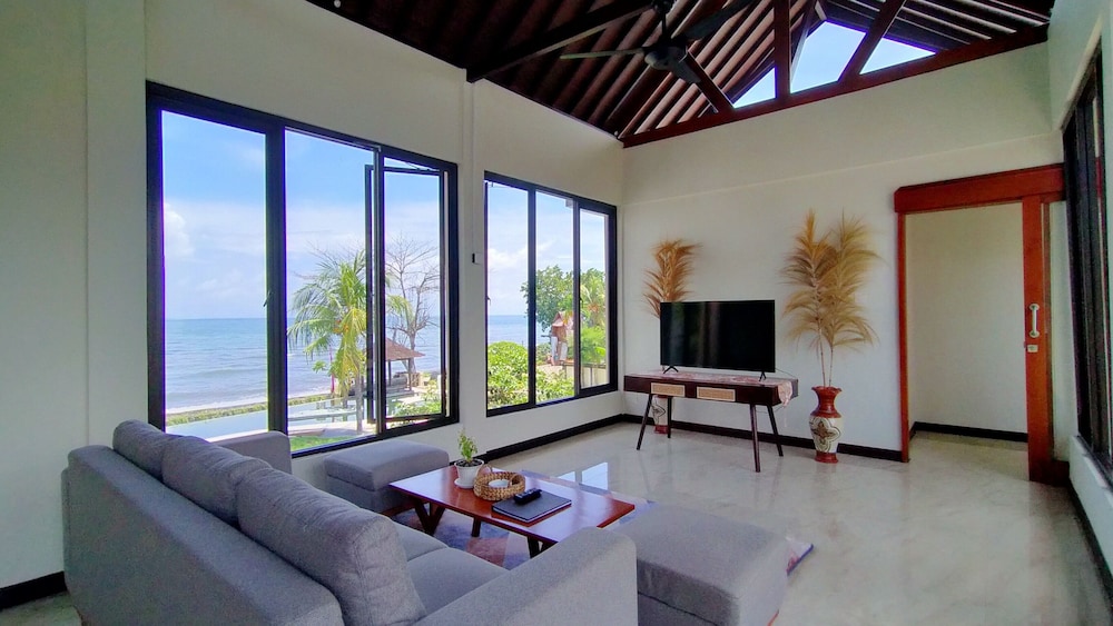 The Grand Villandra Resort 28/45