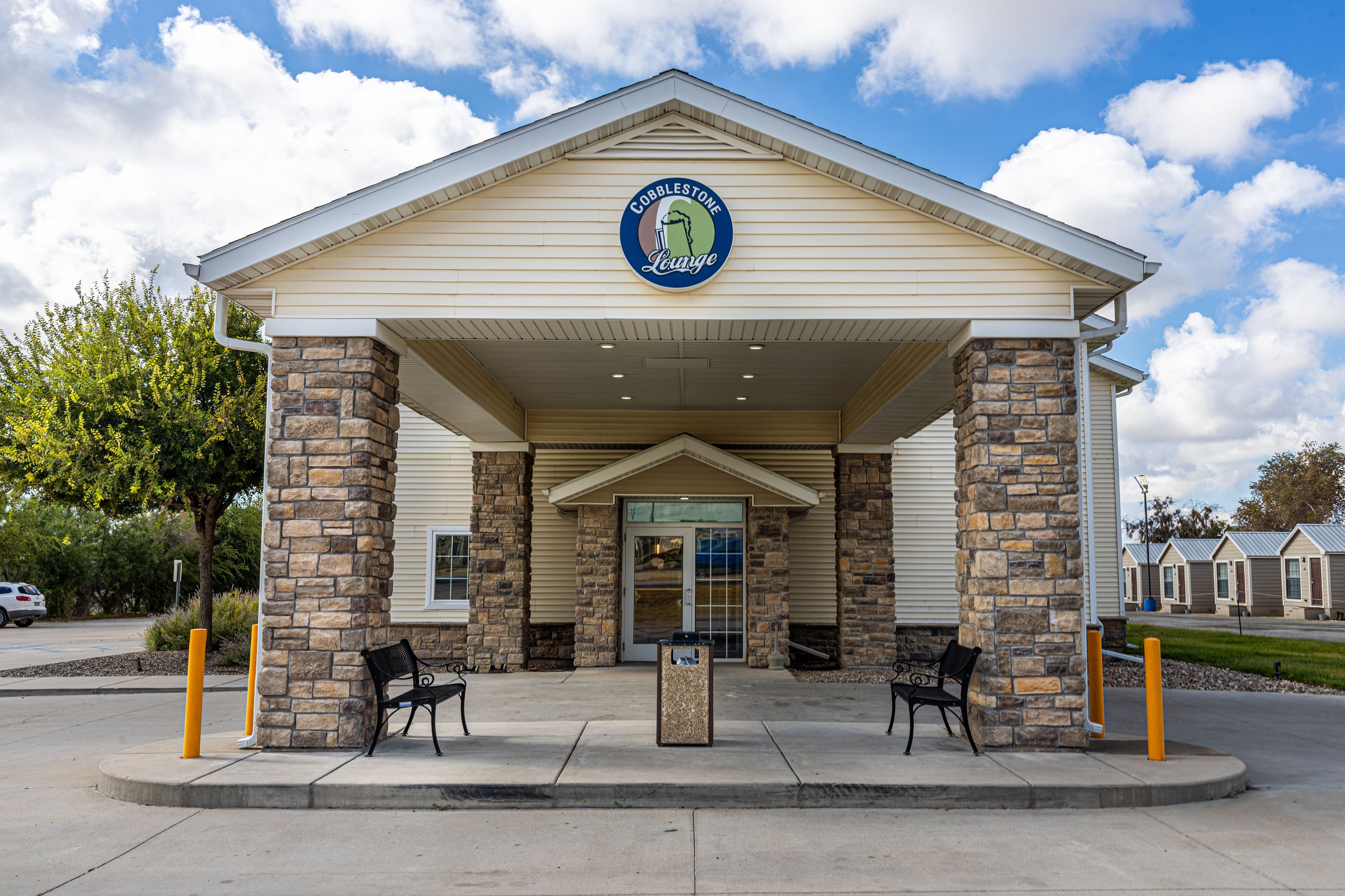 Cobblestone Inn Amp Suites Big Lake Tx 72/80