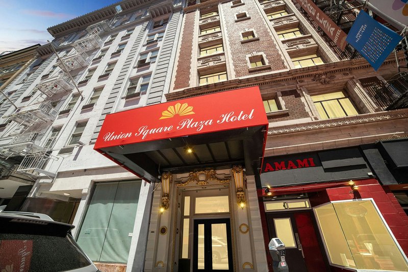 Union Square Plaza Hotel 5/77