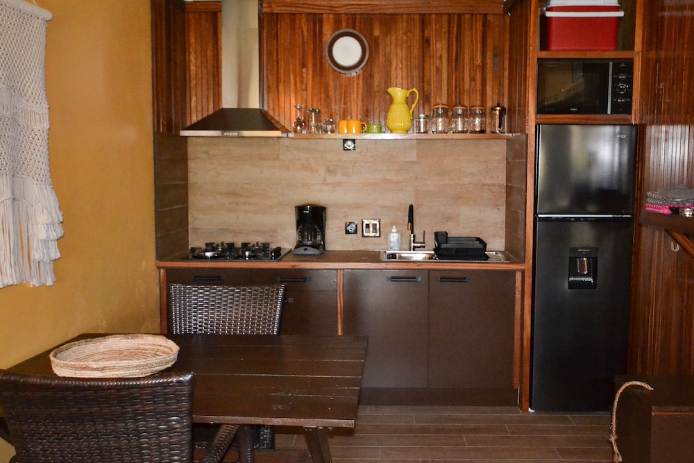 Jan Kok Lodges 38/47