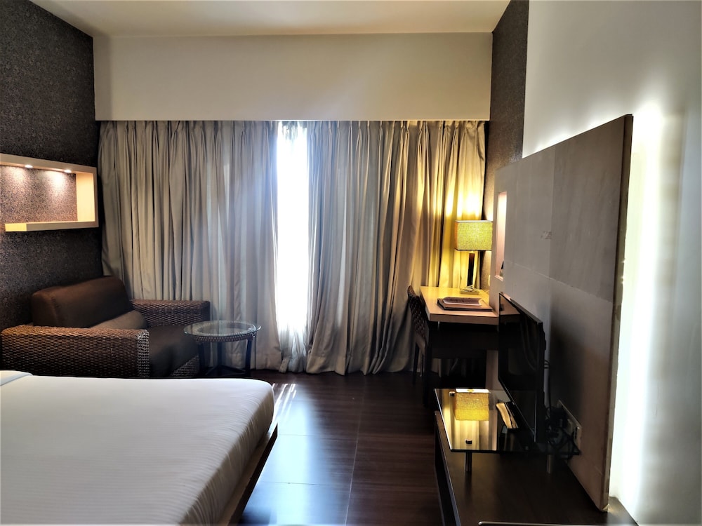 Hotel Satkar Residency 11/43