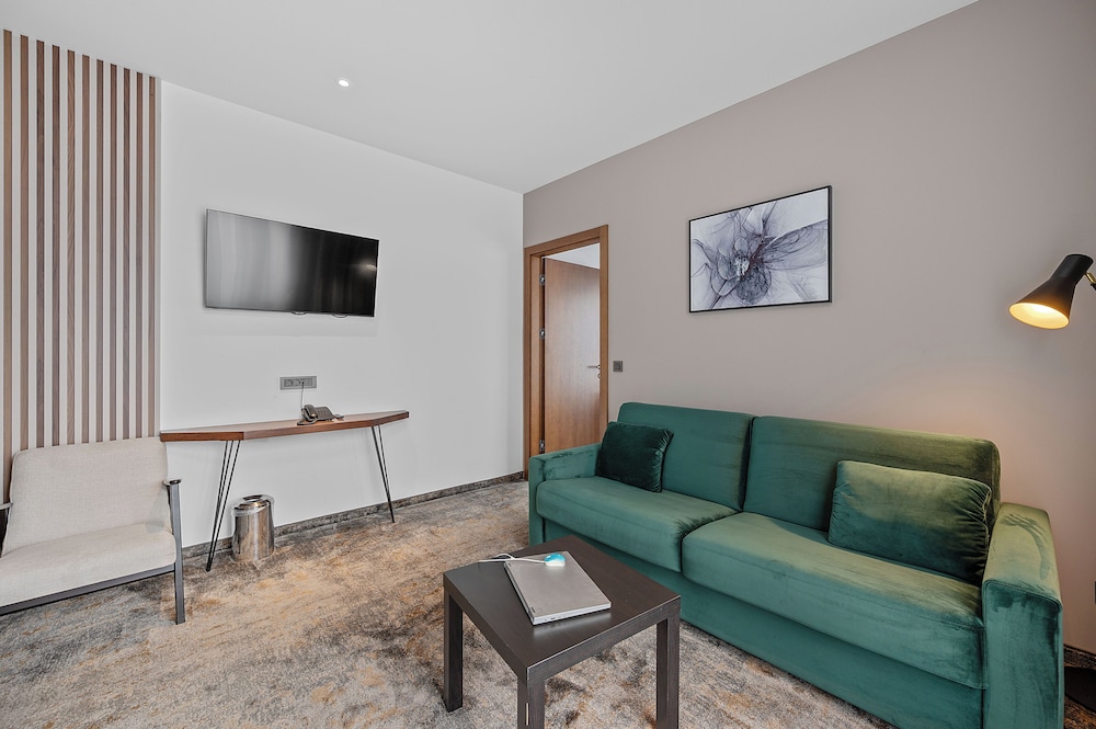 Hotel iNova 30/50
