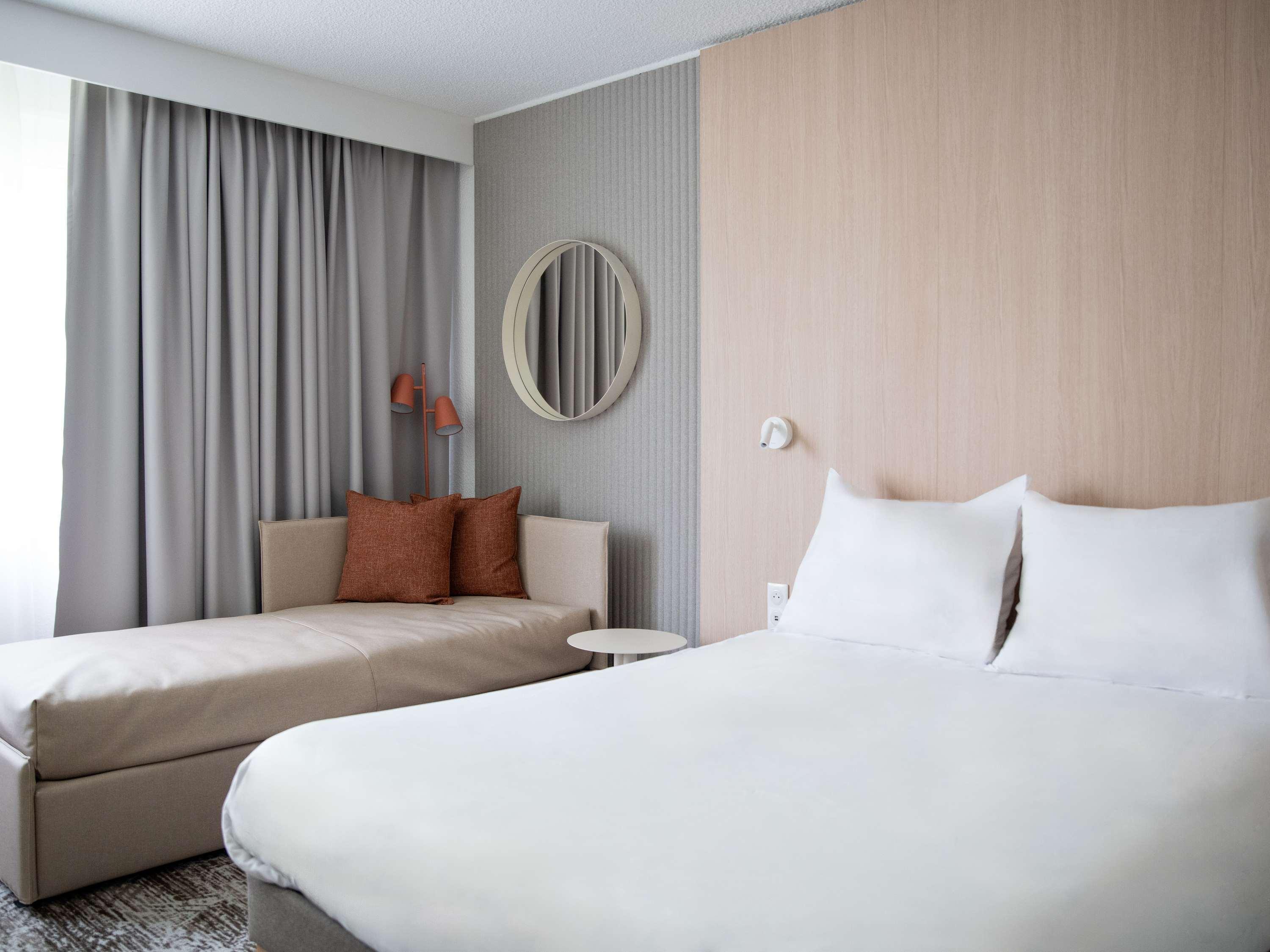 SUPERIOR, DOUBLE BED