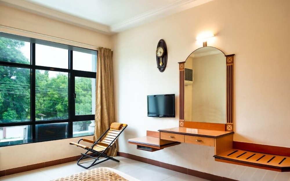 HOTEL ROYAL PALACE 39/54