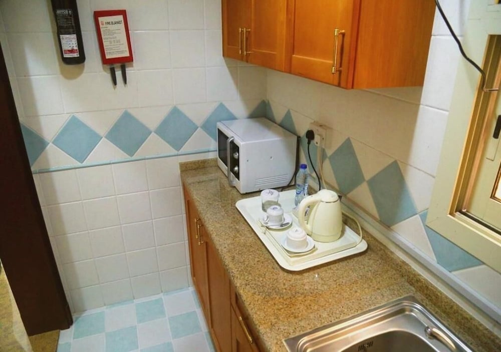 Safeer Hotel Suites 28/29