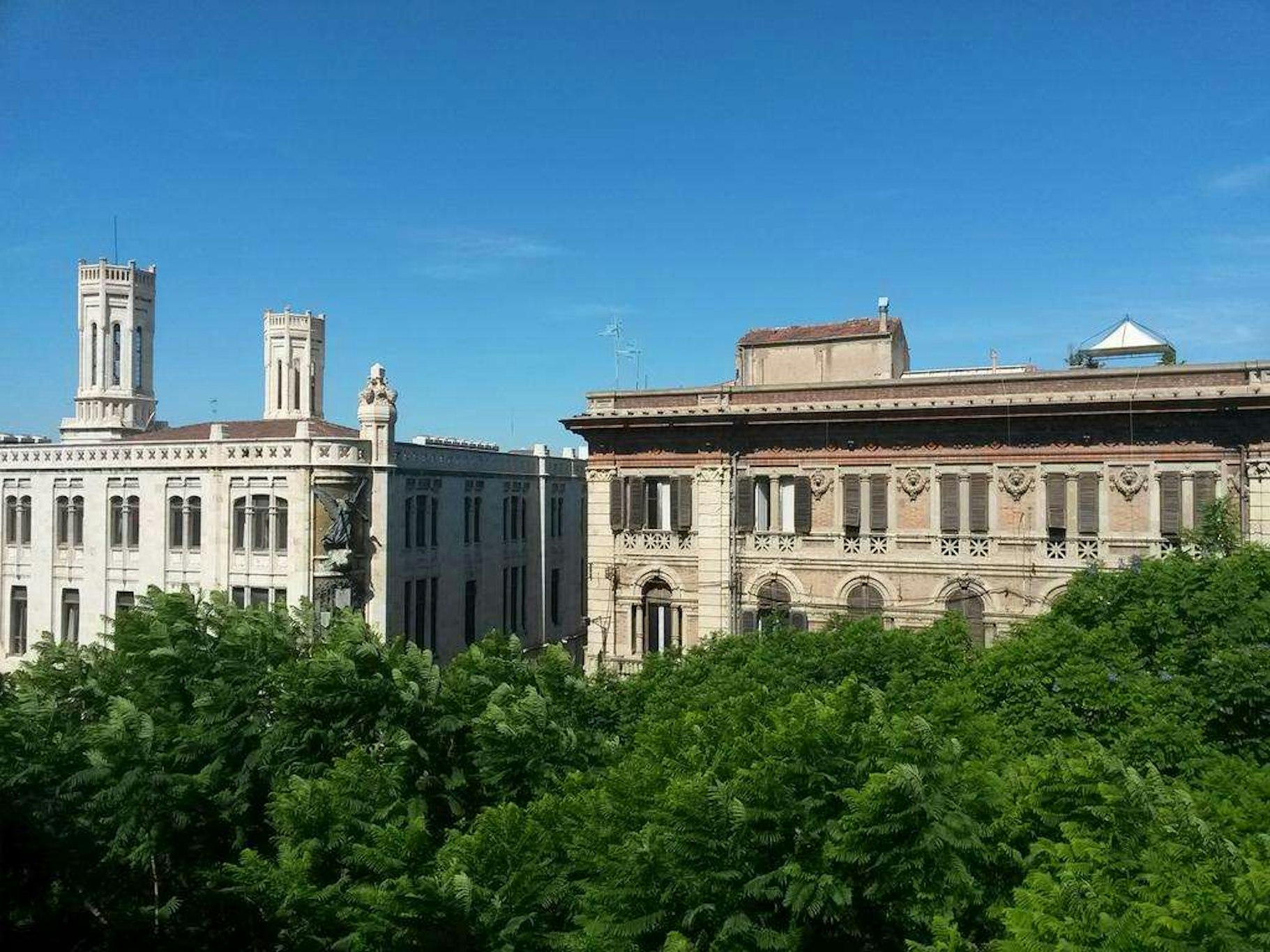 Hotel Due Colonne 65/71
