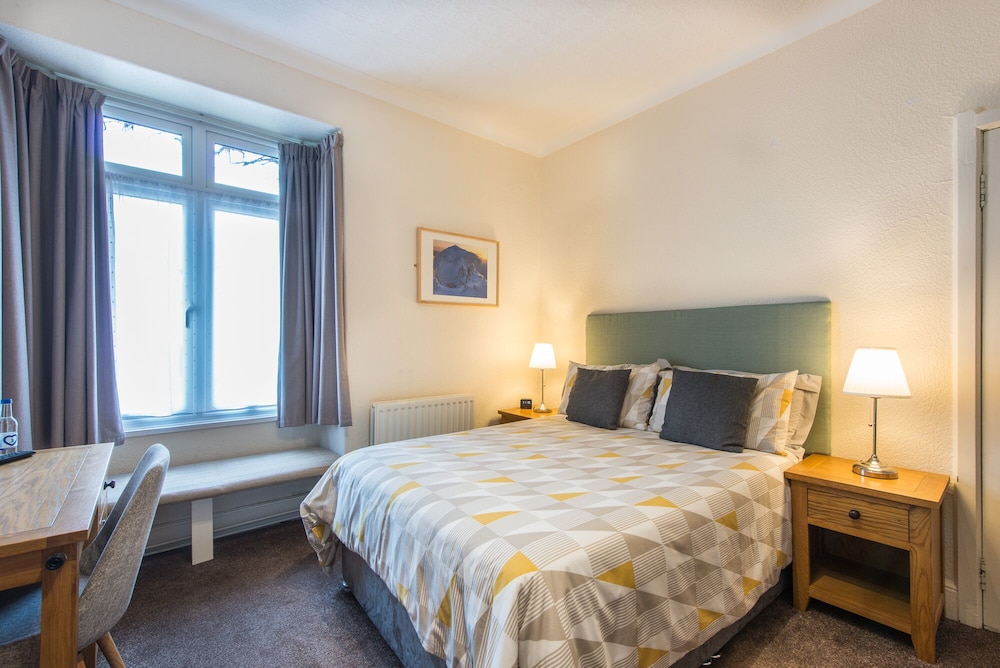 Room, Double Bed