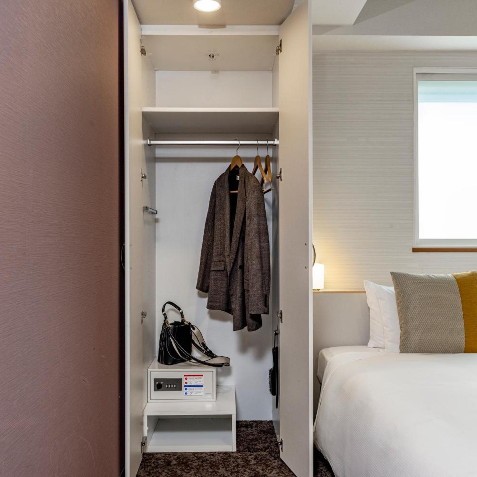 غرفة سوبيريور بسريرين منفصلين، Tokyu Stay Tsukiji 4/6