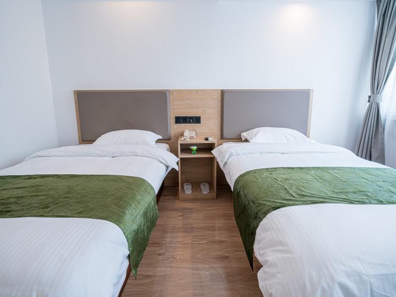 GreenTree Inn Shandong Rizhao University City Express Hotel 18/27