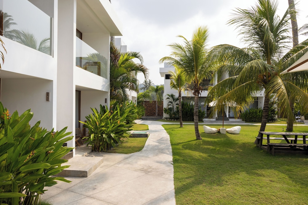 Sikara Lombok Hotel 54/57