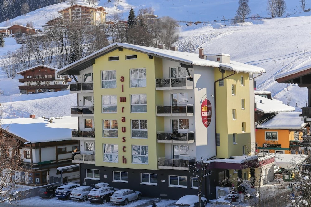 HOTEL ALMRAUSCH 4/69