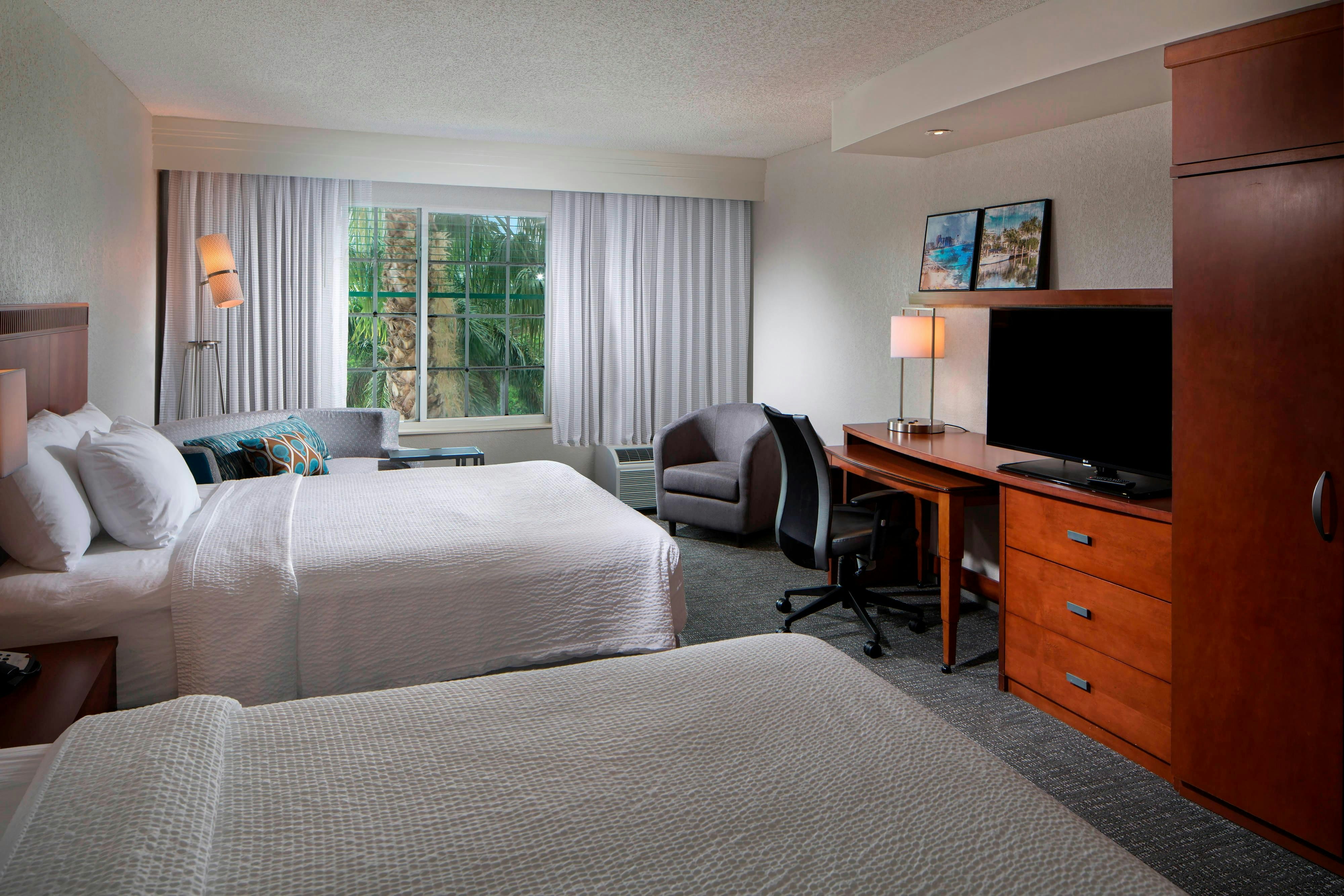 room, 2 queen beds
