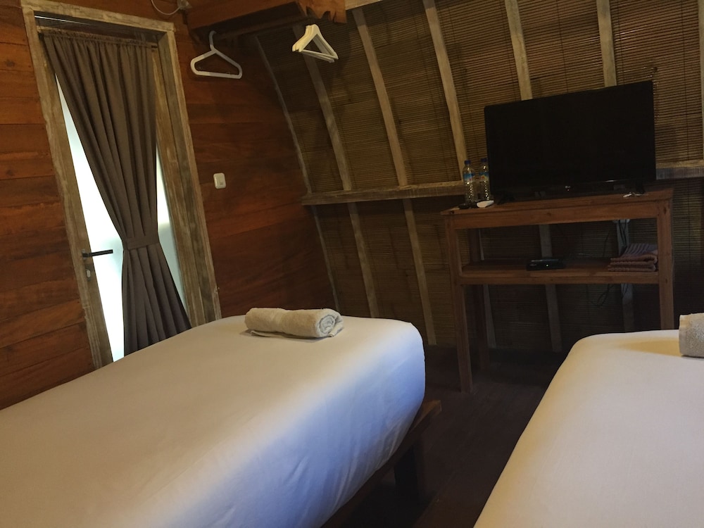 Paradesa Villa 7/36