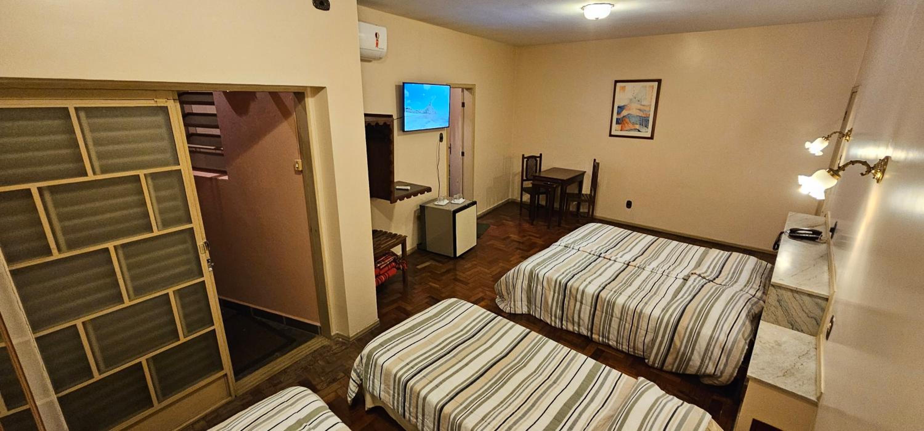 Hotel Colonial 26/44