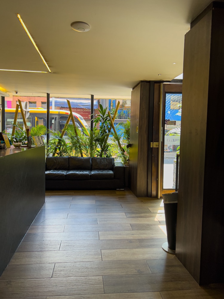 HOTEL 47 MEDELLIN STREET 36/59