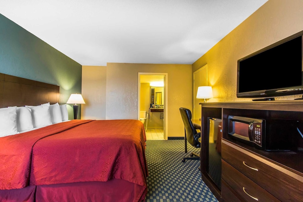 Quality Inn Duncan HWY 81 26/42