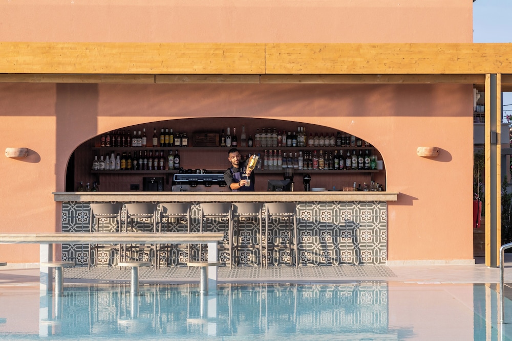 Sentido Apollo Palace in MESSONGHI