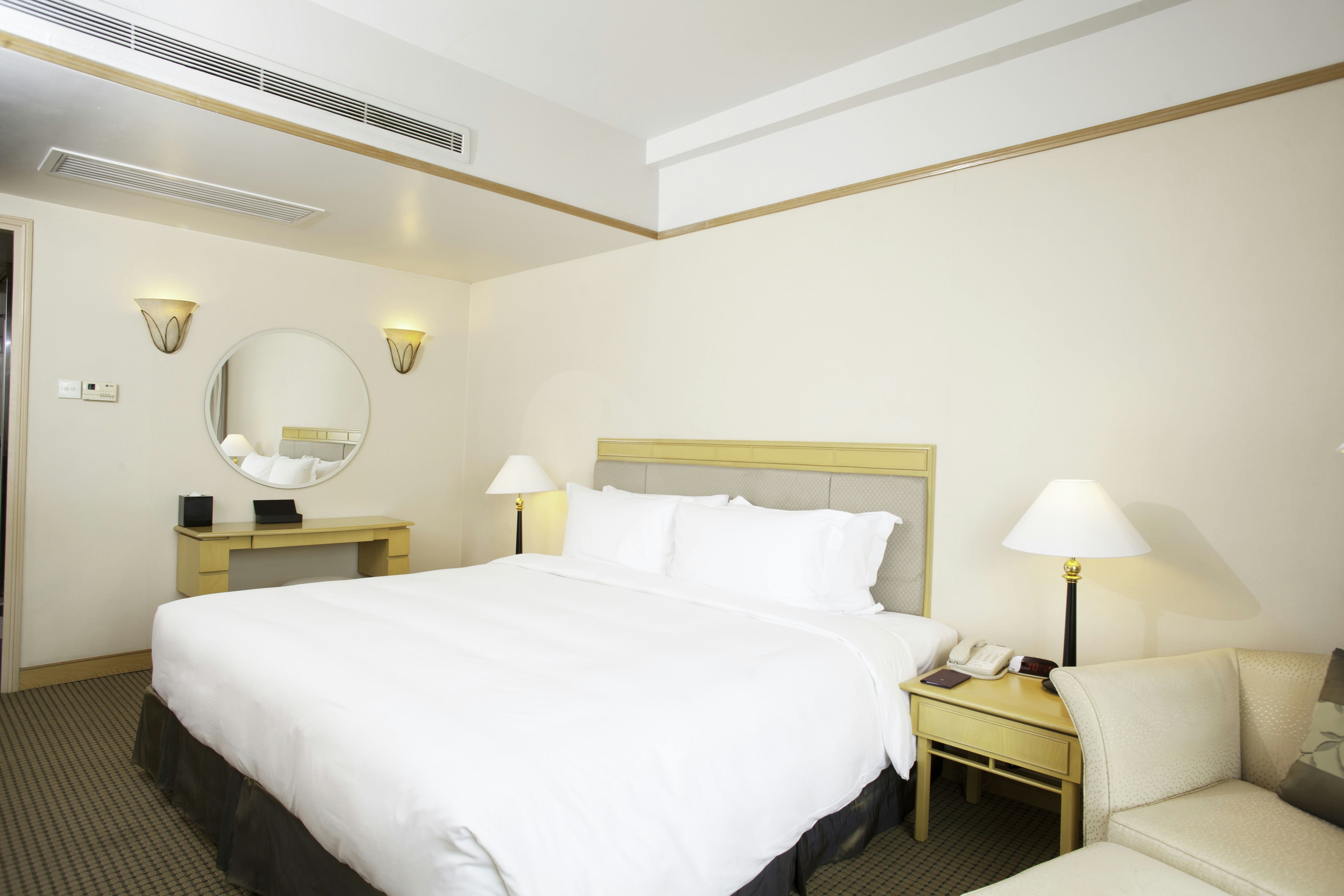 New World Saigon Hotel 23/77