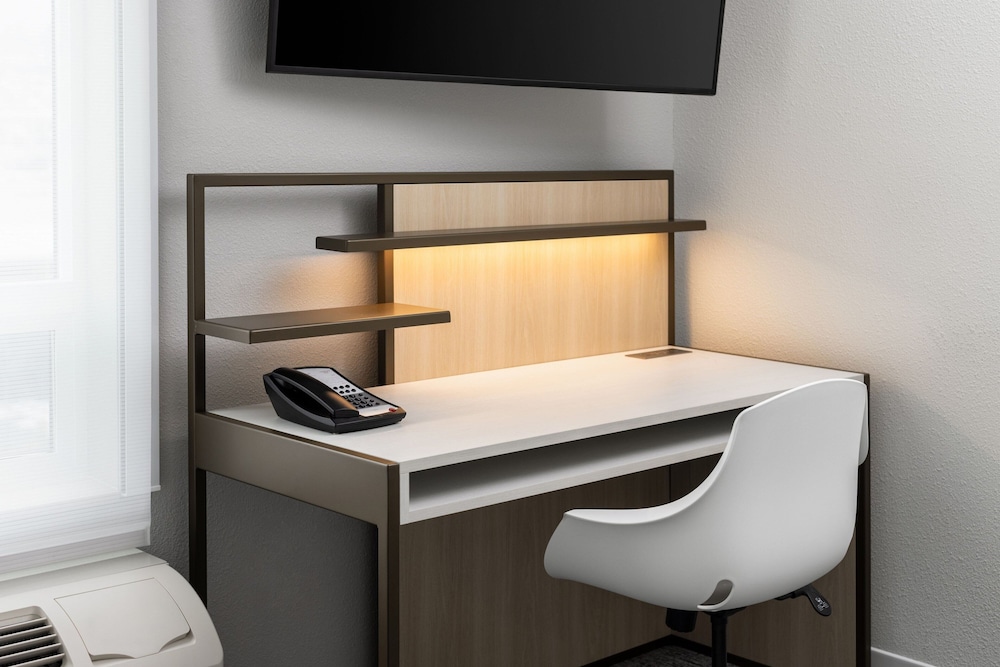 TownePlace Suites by Marriott West Kelowna 32/35