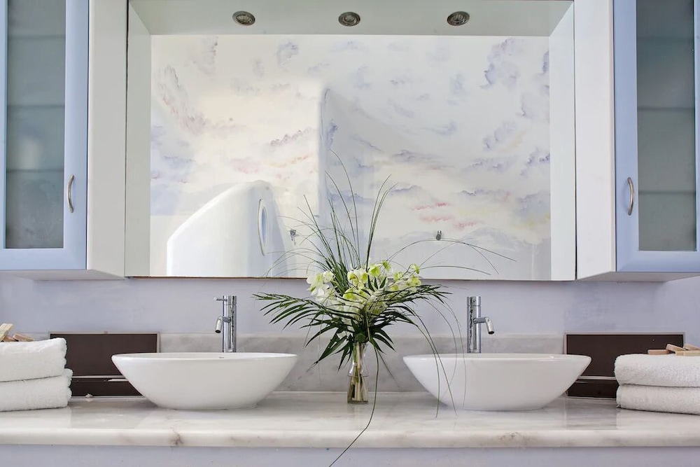 La Maison Luxurious Living 15/32