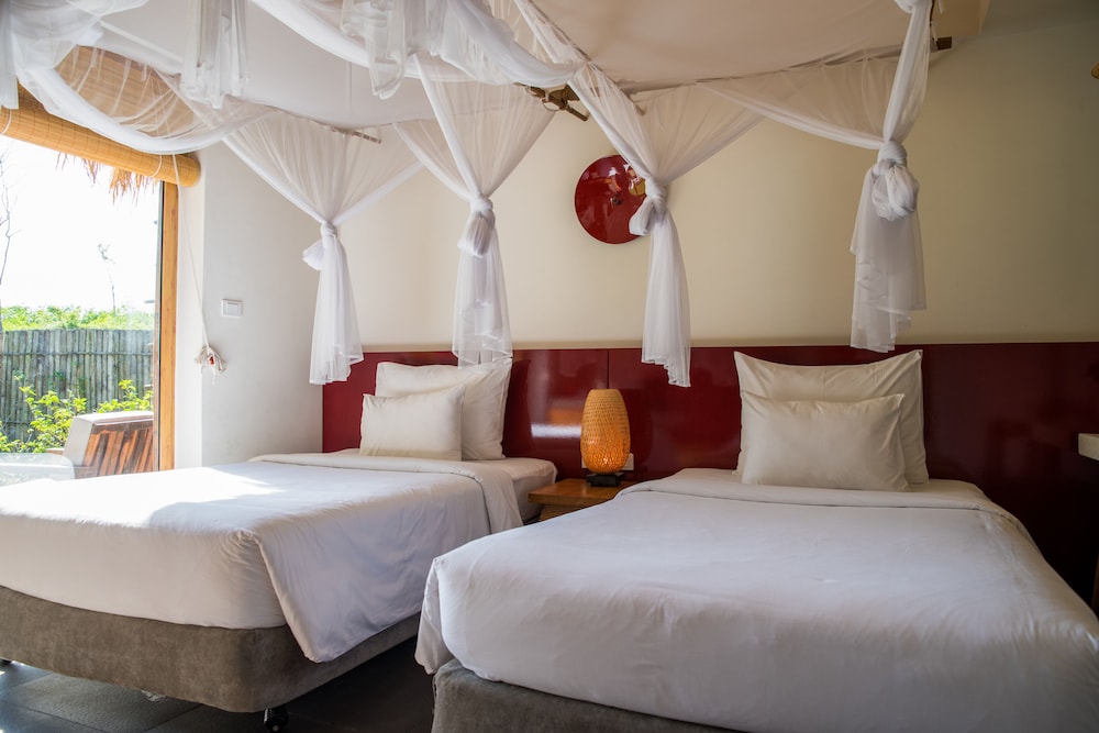 2 BEDROOMS, SPA, BUNGALOW