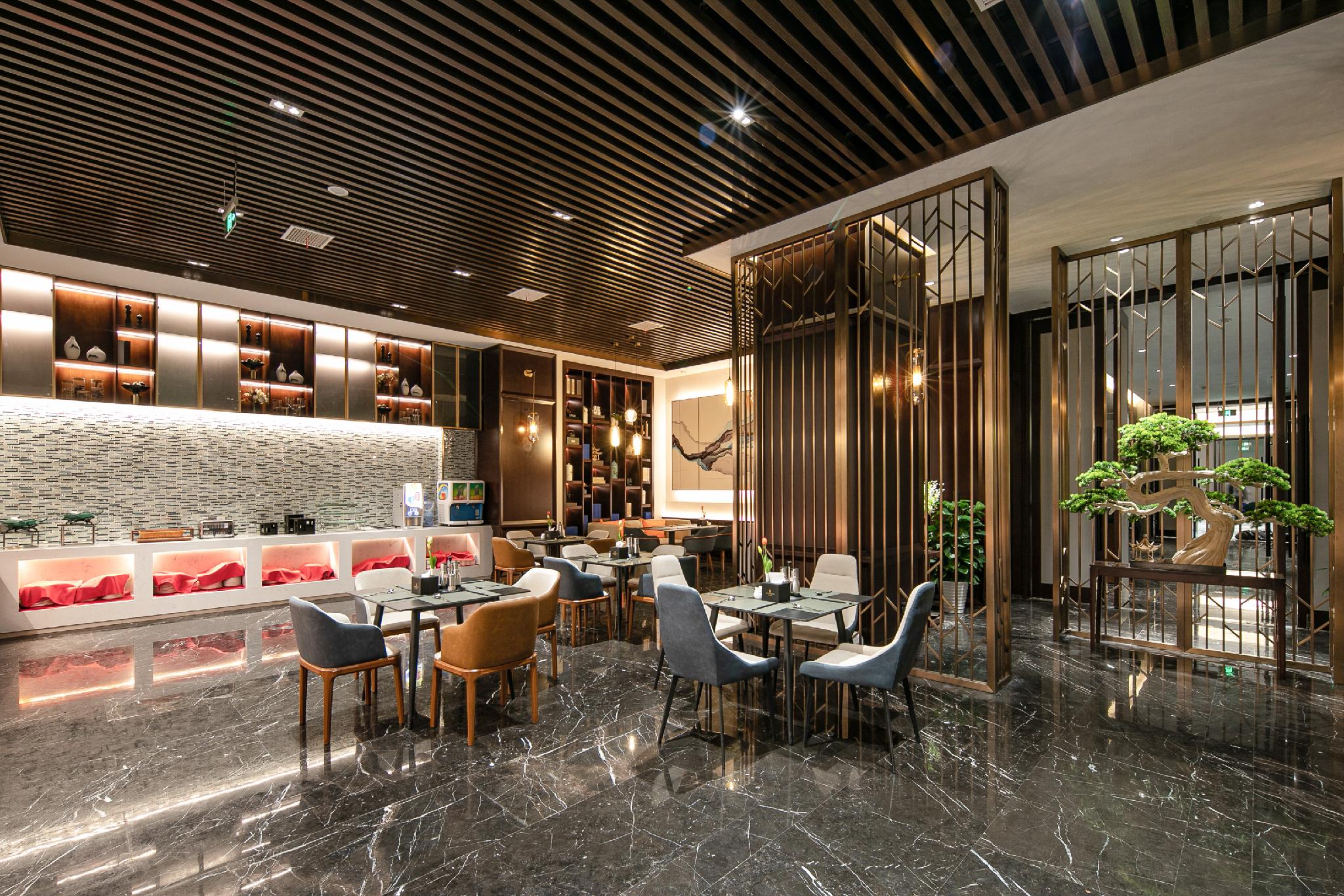 Rezen Hotel Bonsoir Changsha City Government 40/48