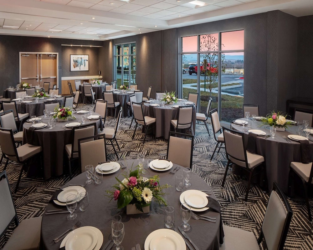 Hyatt Place Harrisonburg 28/44