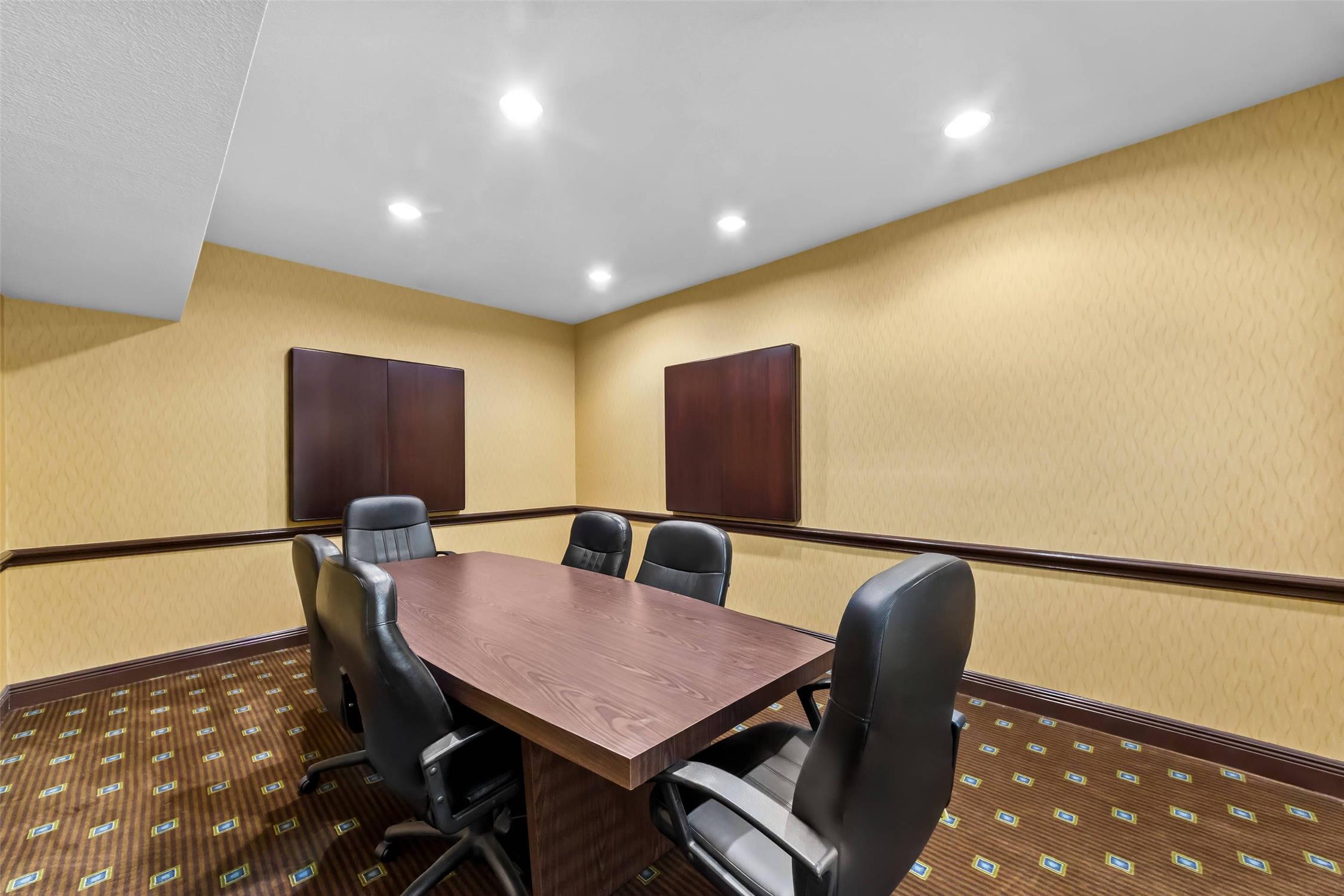 Quality Inn & Suites San Antonio Airport - Stone Oak 29/37