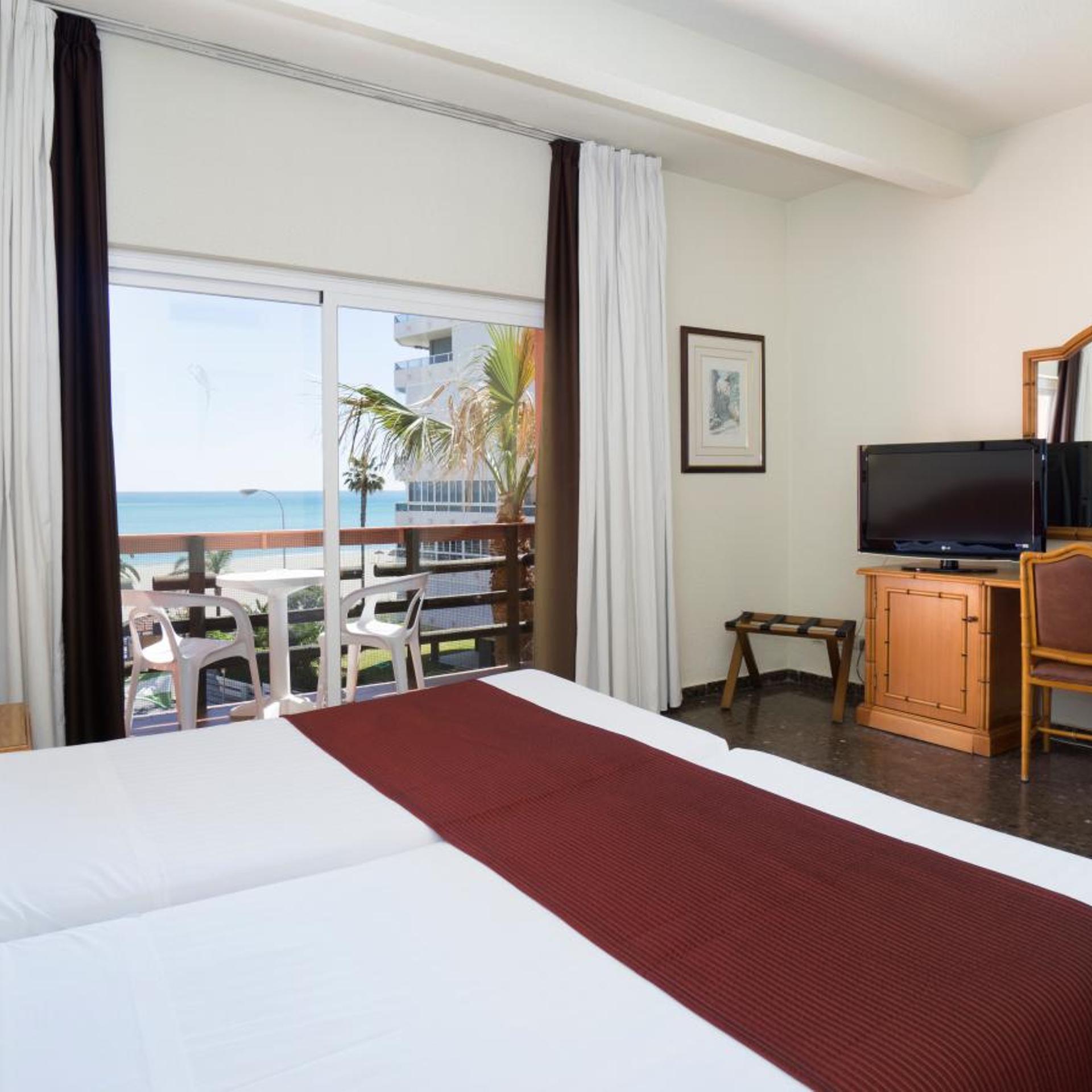 Room, Double or Twin Bed, Sea Front، MS Tropicana Costa del Sol 4/5