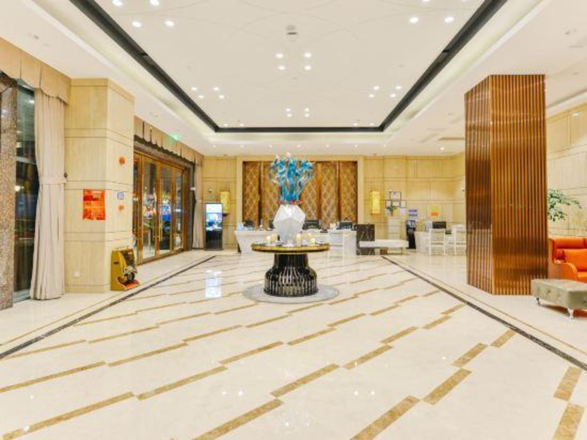 Xi Noble Hotel 7/26
