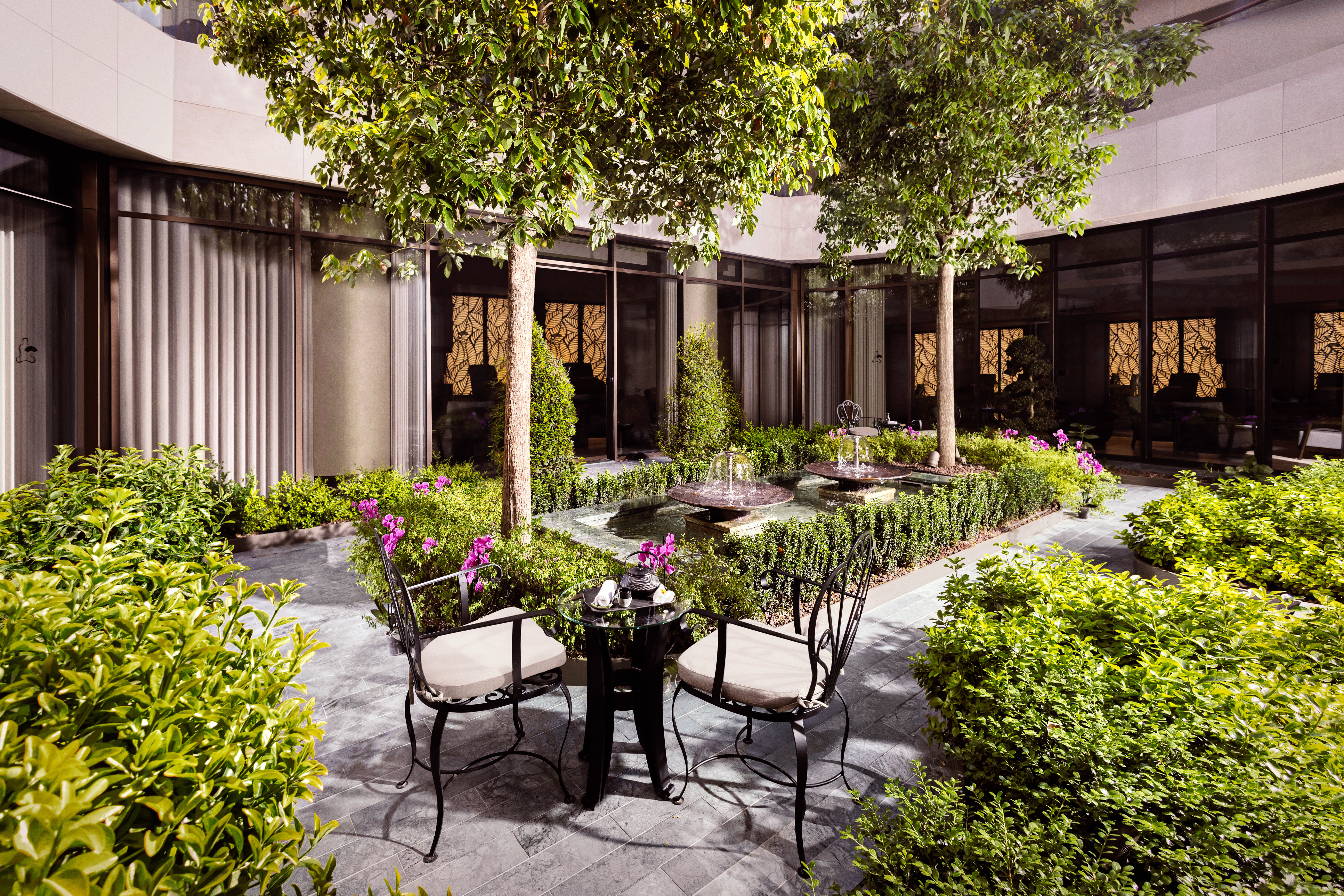 Mandarin Oriental Bosphorus, Istanbul 71/83