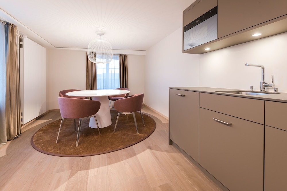 Hotel Savoy Bern 23/38