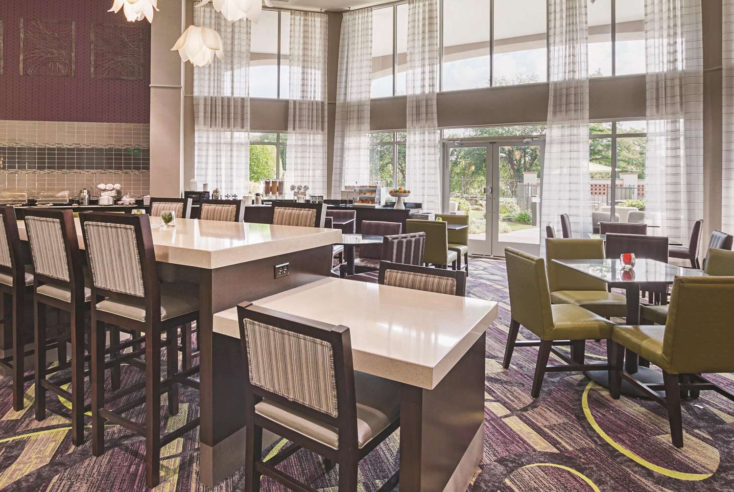 La Quinta Inn & Suites by Wyndham Fort Worth North 34/45