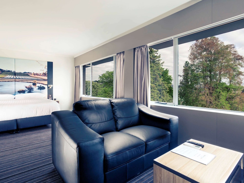 Hotel Launceston 32/50